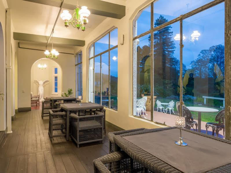 Waitomo Caves Hotel Экстерьер фото